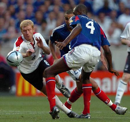 法国队碾压韩国队，梁靖崑点燃赛场