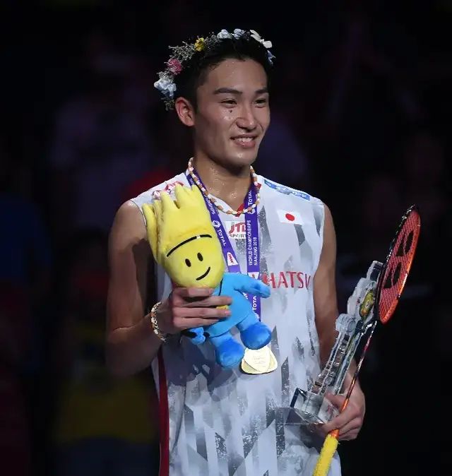 泰国队险胜马来西亚队，安赛龙高光表现