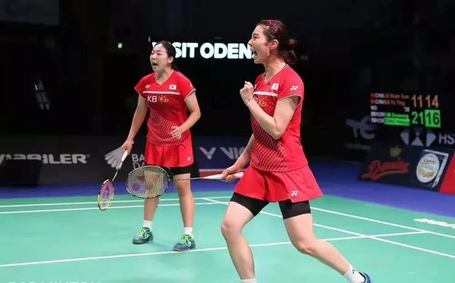 丹麦队力克日本队，辛杜关键制胜