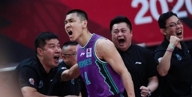 云南队球员表现出色，屡建奇功获胜