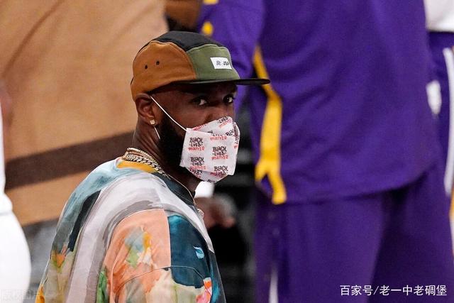 疯狂得分大战,观众目不转睛 疯狂得分大战,观众目不转睛