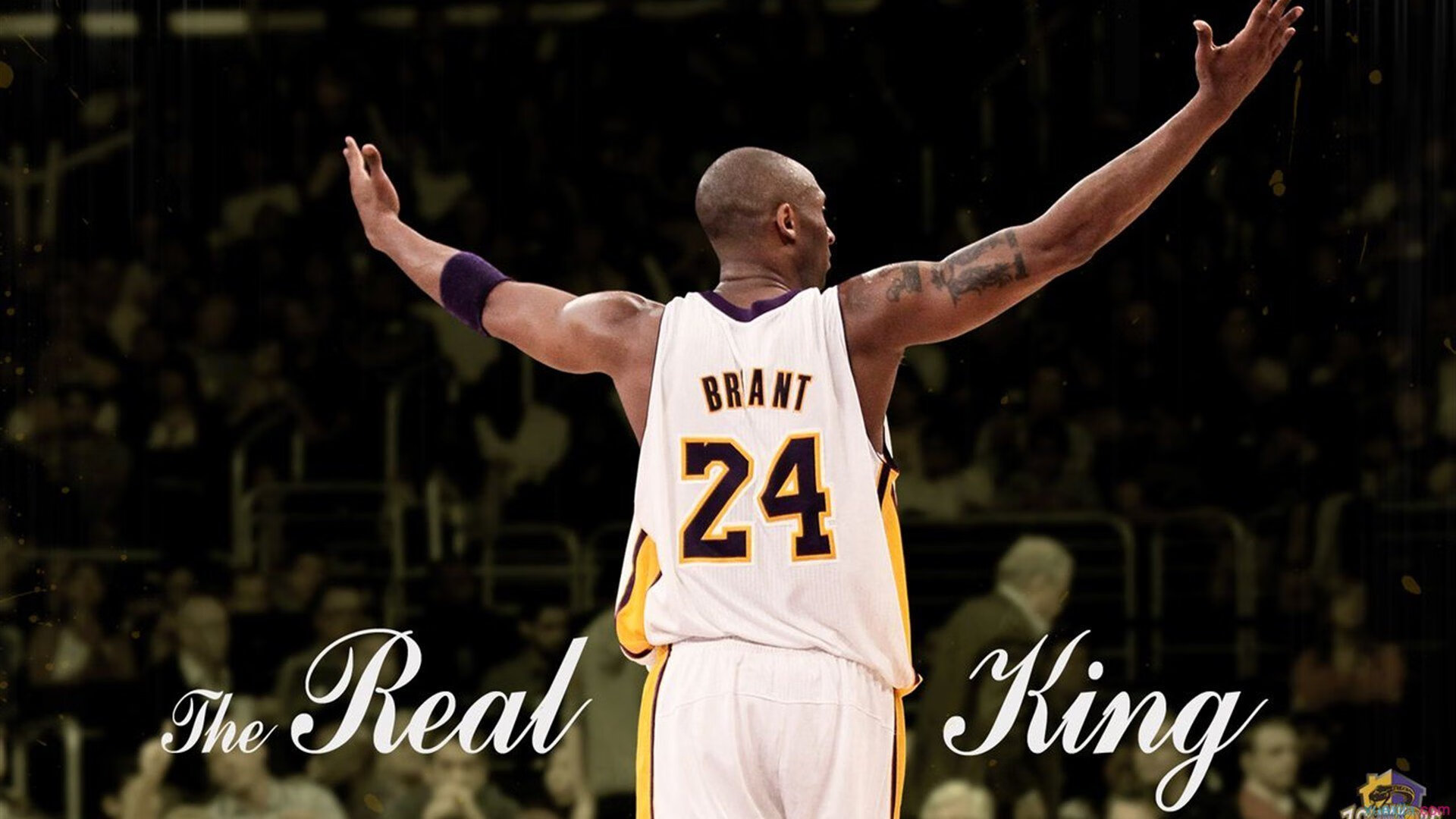 班凯罗大场面先生显威，湖人连续得分压制国王，锁定关键胜利