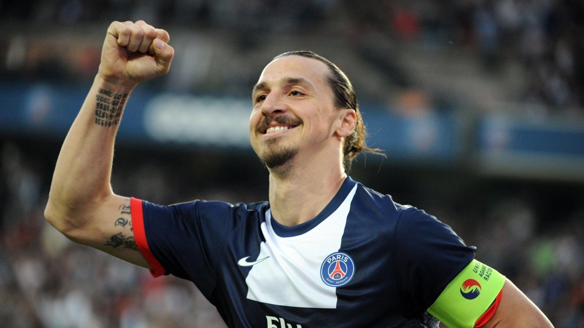 赛道上的星辰，班凯罗在F1街道赛之夜的冠军级加冕