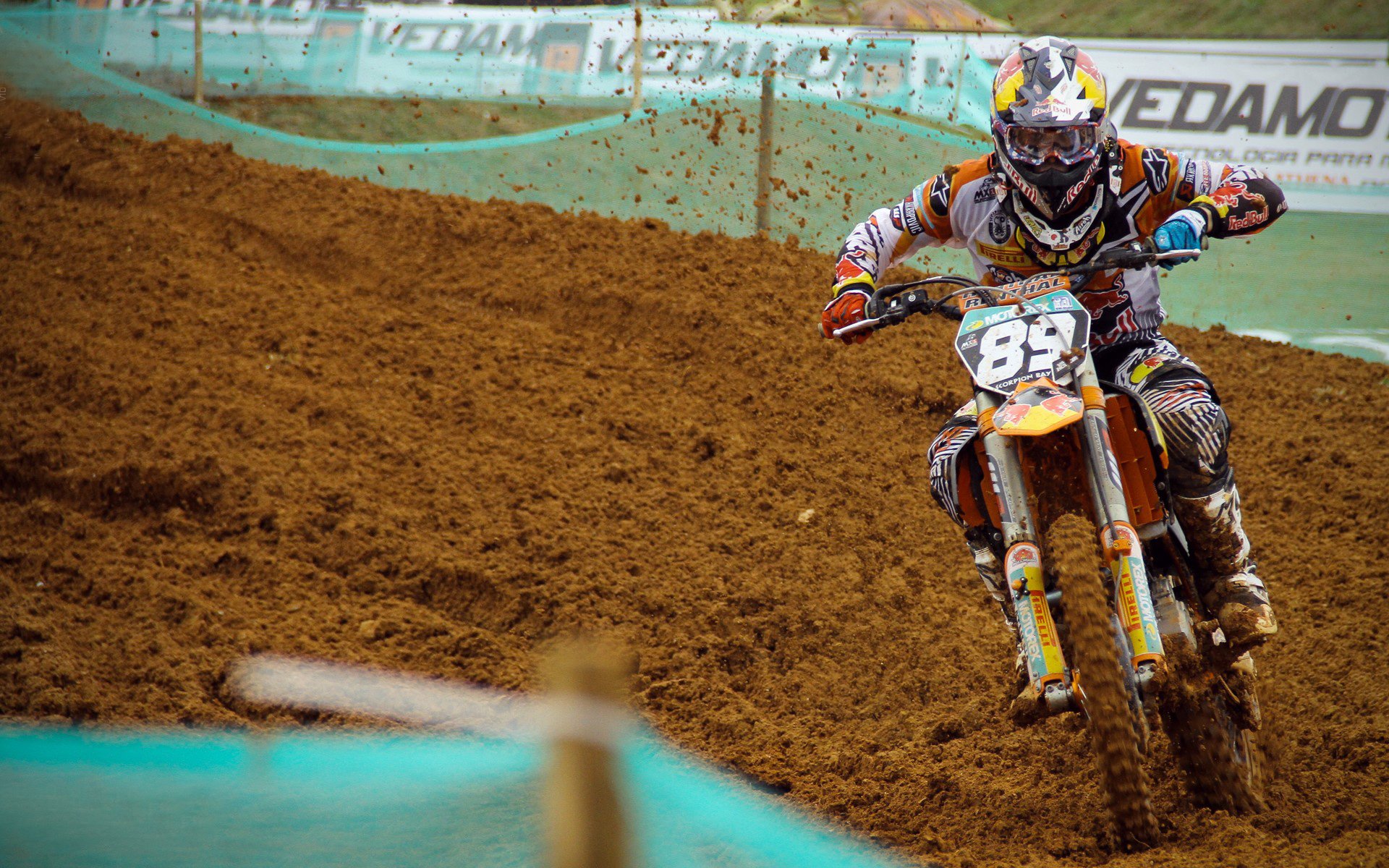 北欧风暴席卷欧洲之巅，哈兰德火力全开，曼城欧冠决赛焦点战压制莱比锡