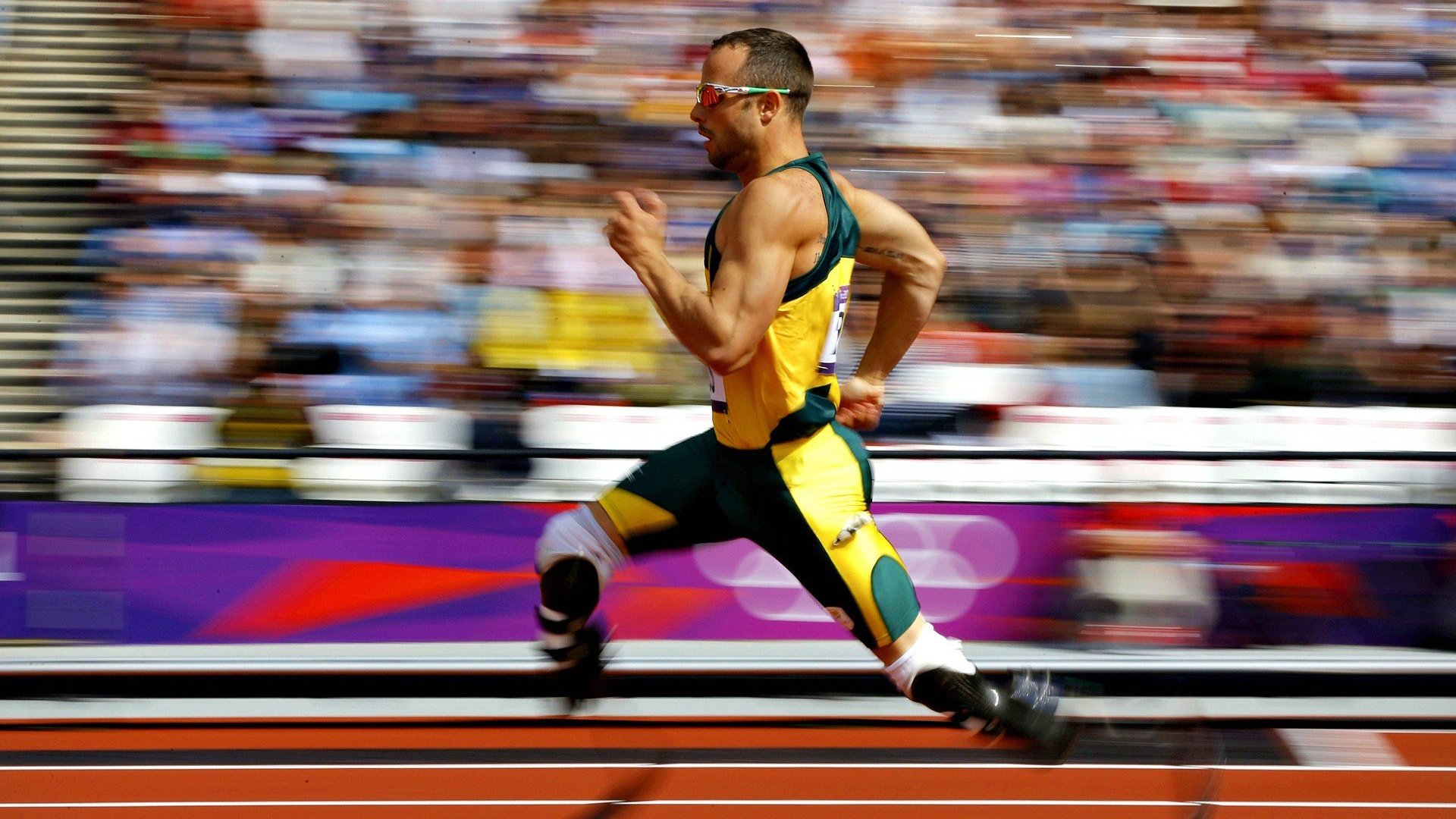 欧冠半决赛焦点战，拜仁血拼冰岛，北欧神话与南德铁骑的史诗对决